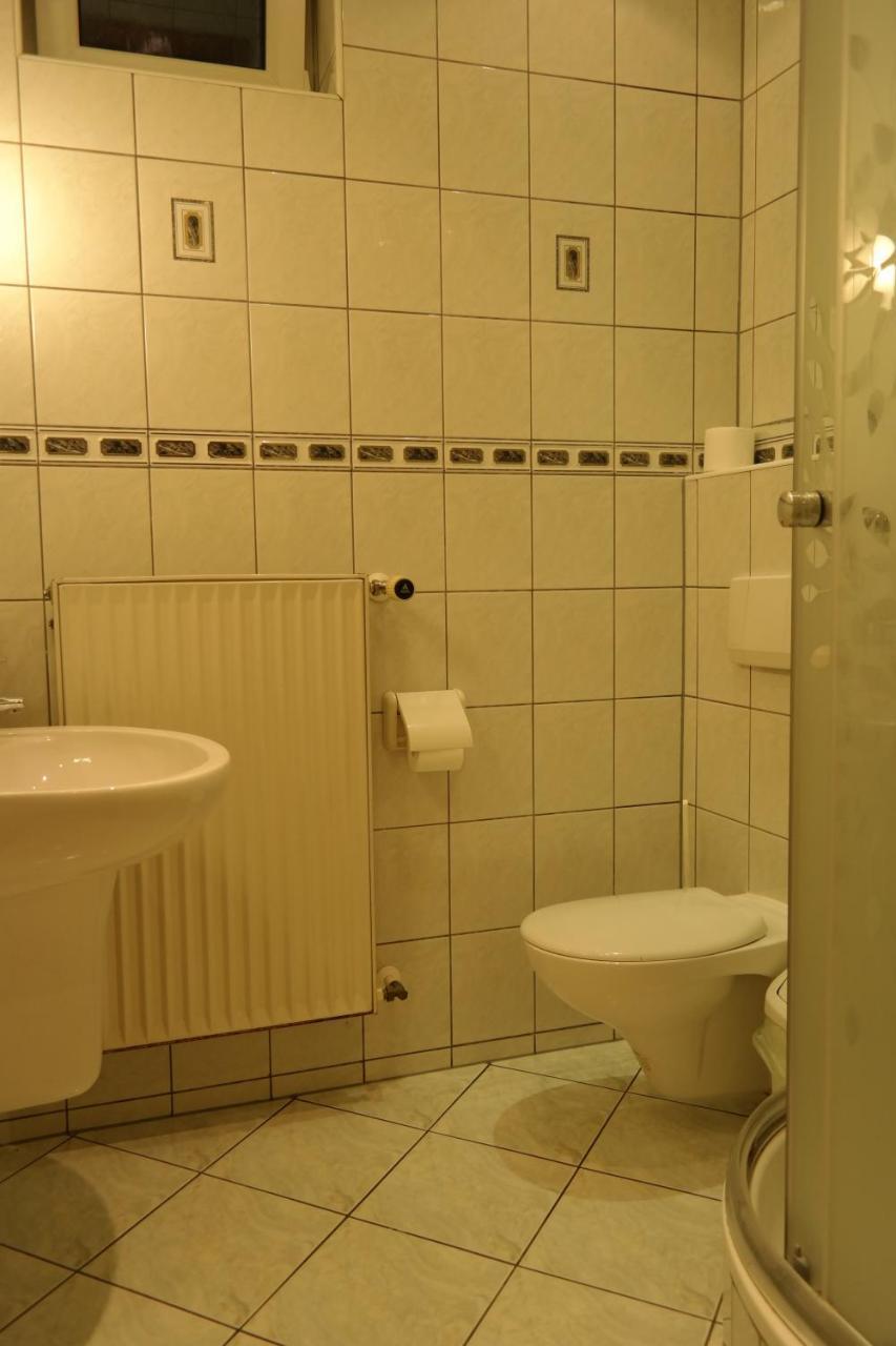 Villamirage Tarnowskie Góry 外观 照片